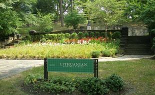 lithuanian-garden-lower.jpg lithuanian-garden-lower.jpg