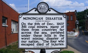 monongah_mine_disaster_b&w.jpg