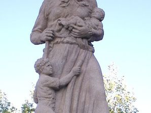 Madonna Of The Trail Madonna Of The Trail