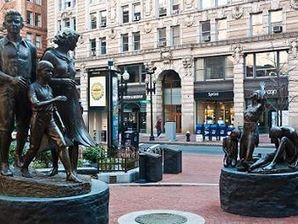 Boston Irish Famine Memorial Front.jpg