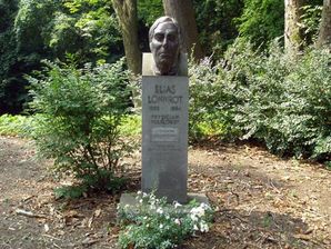 Elias Lonnrot Bust.jpg